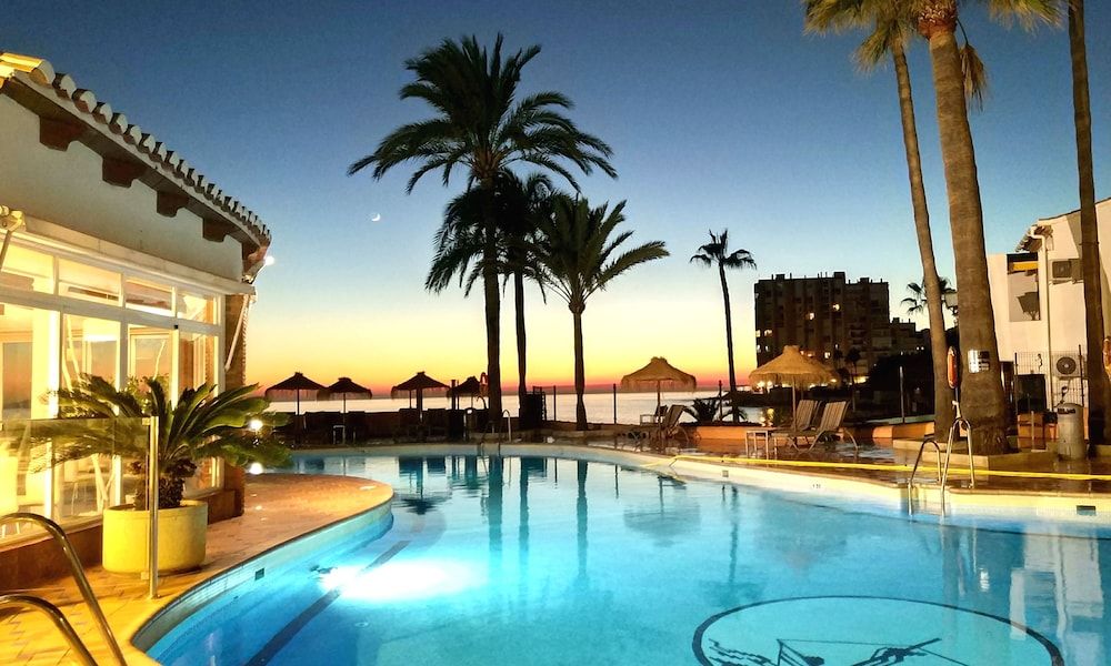 Macdonald Dona Lola Club 3 estrelas em Mijas