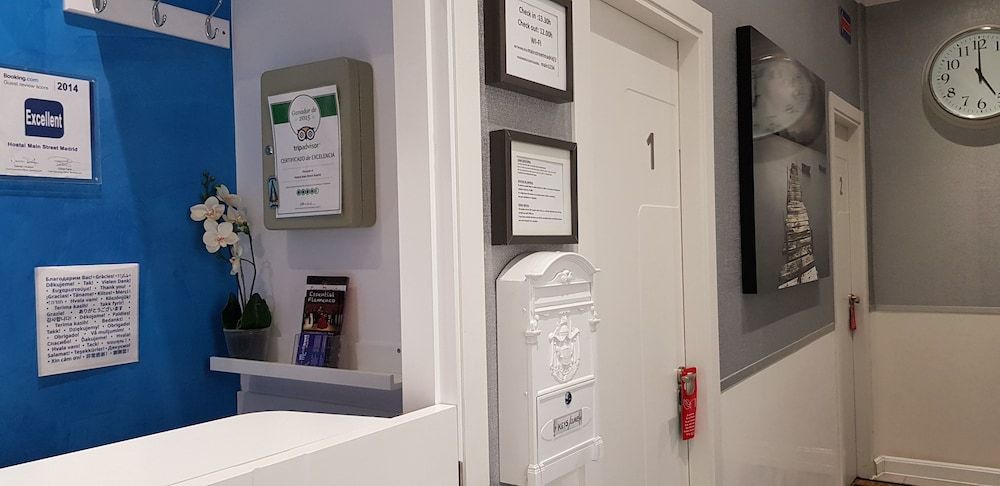 Main Street Madrid 1