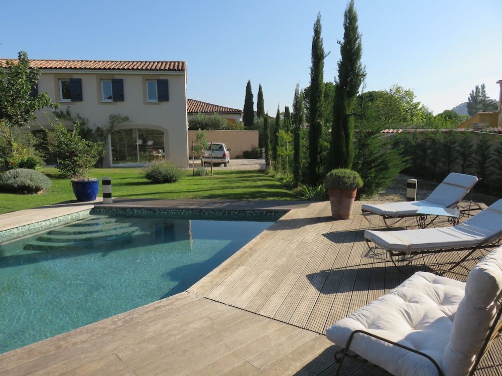 Maison d'hôtes des jardins -1 estrelas em Lamanon