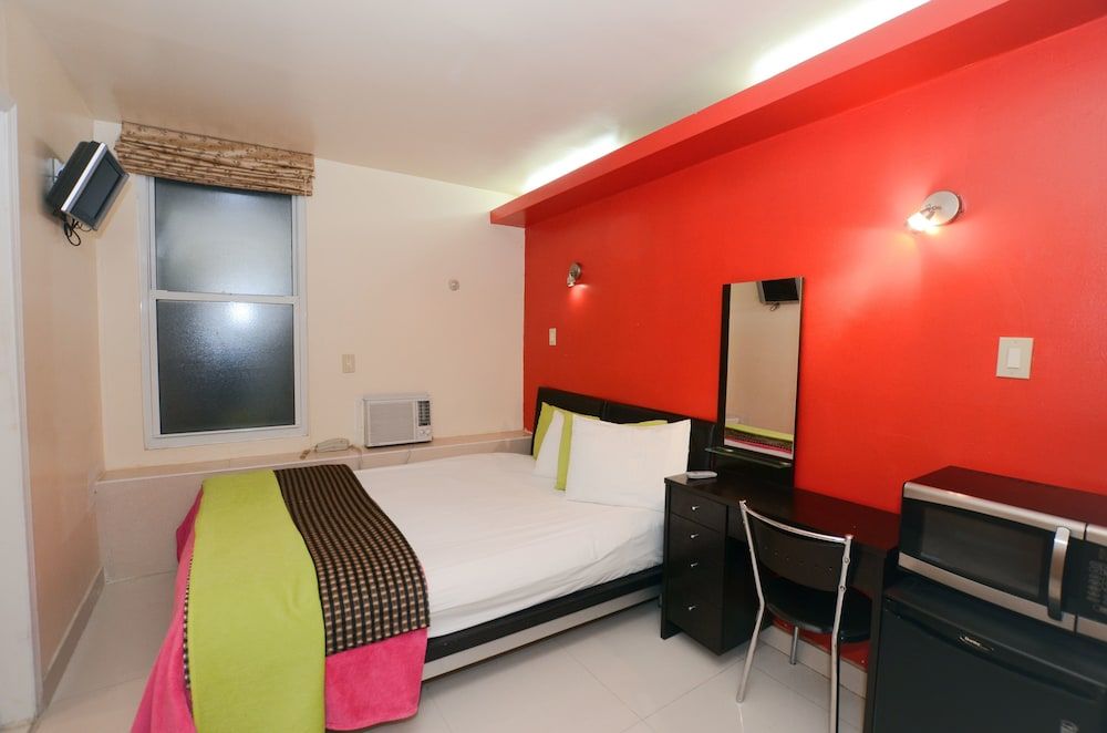 Manhattan Broadway Budget Hotel 2 Manhattan Broadway Budget Hotel 2