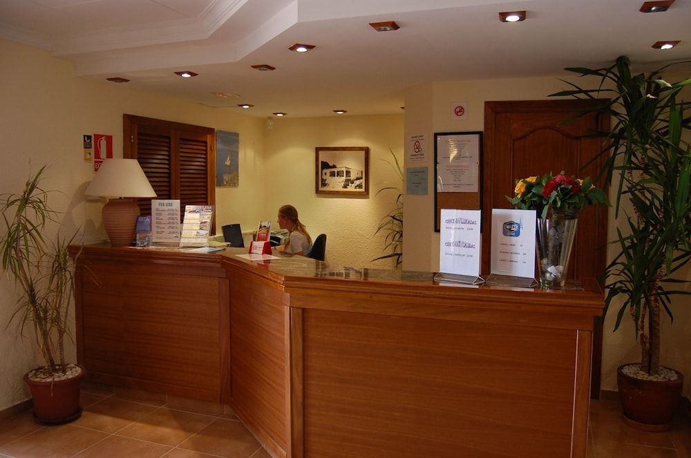 Hostal Mar y Huerta 2 Hostal Mar y Huerta 2