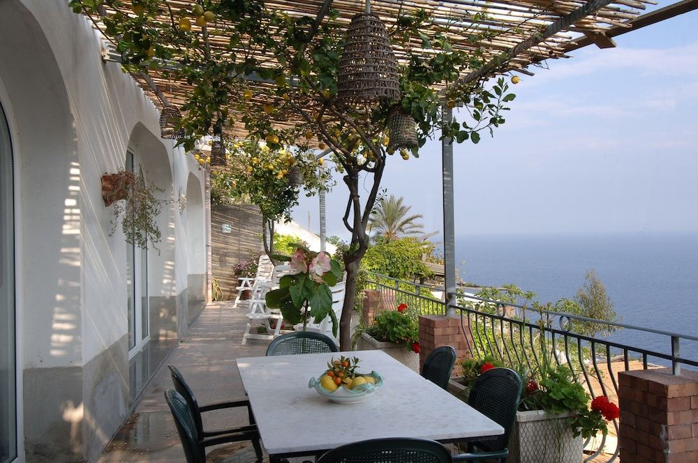 Maresca Hotel Praiano 1