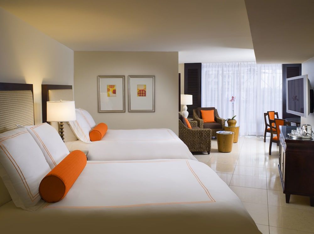 Mayfair Hotel & Spa 3