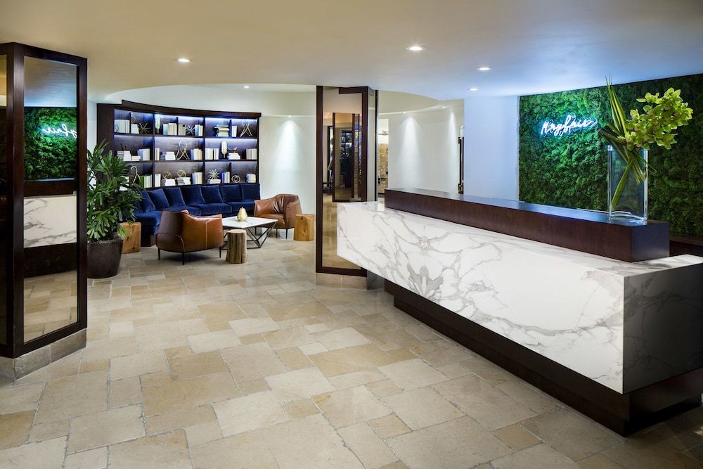 Mayfair Hotel & Spa 2