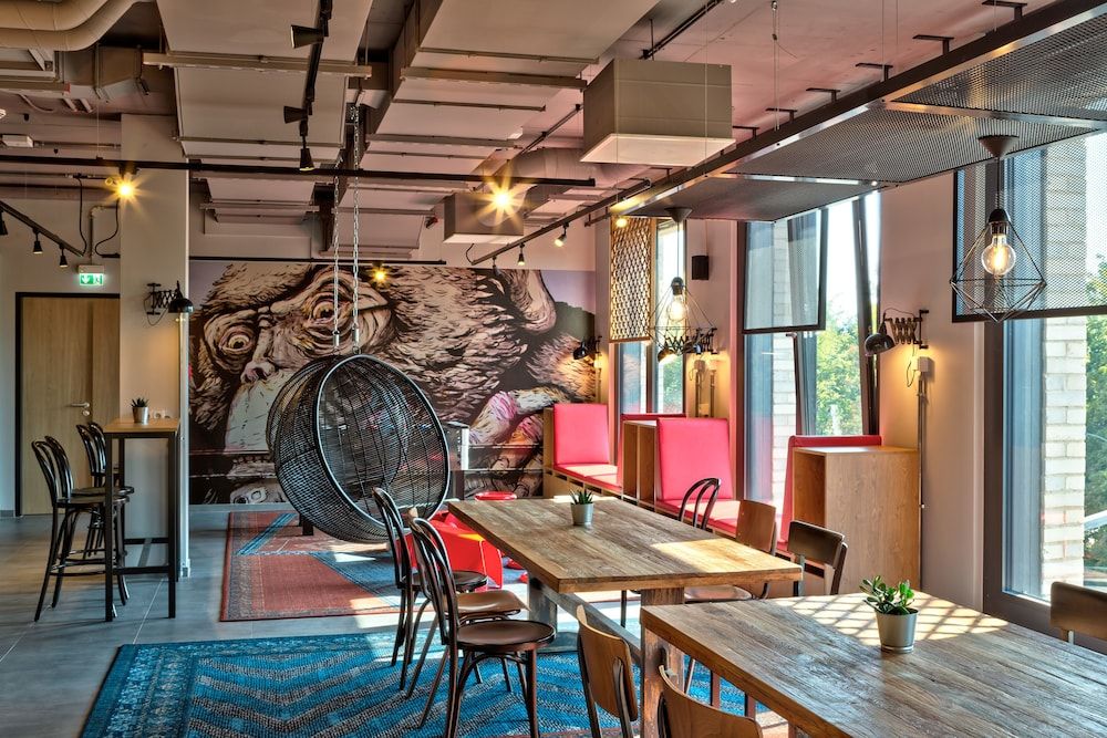 MEININGER Hotel Berlin Tiergarten 1