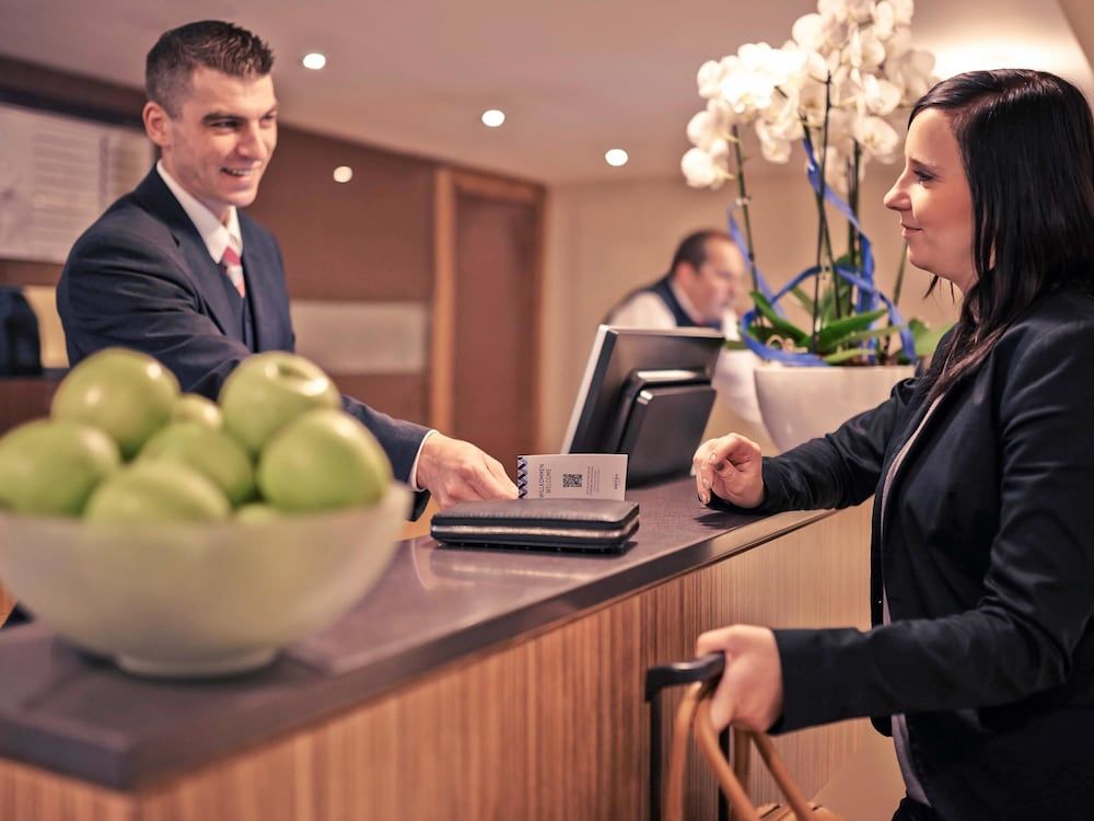 Mercure Airport Hotel Berlin Tegel 1