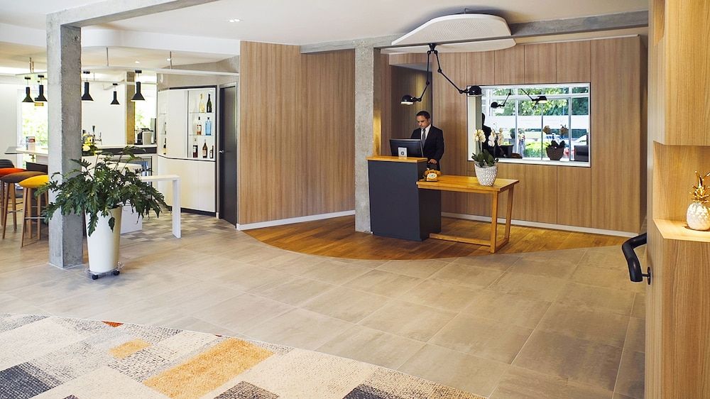 Mercure Castres L Occitan 3