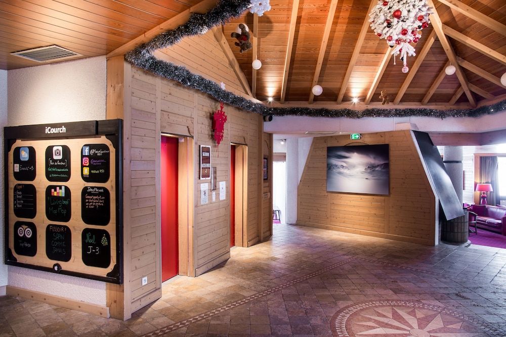 Mercure Courchevel 1850 2