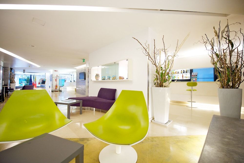 Mercure Hotel Palermo Centro 2