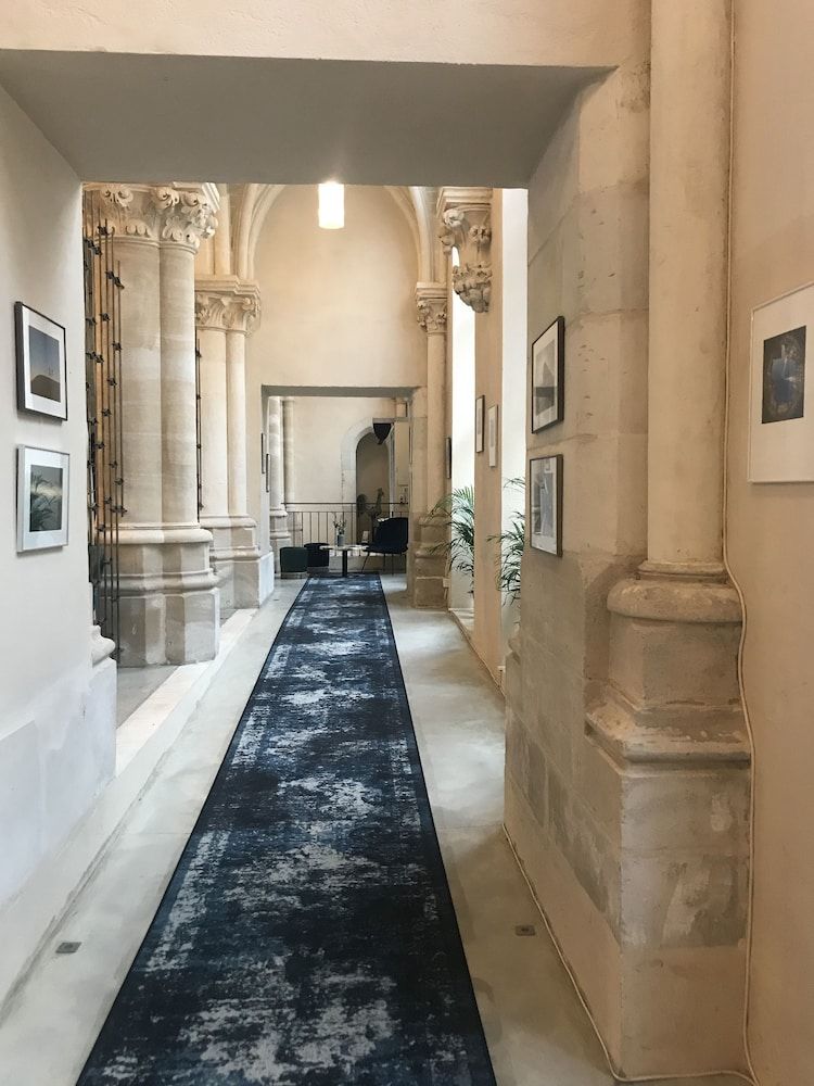 Mercure Poitiers Centre 2