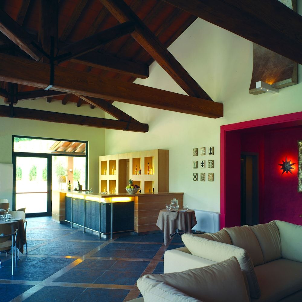 Meridiana Country Hotel 2