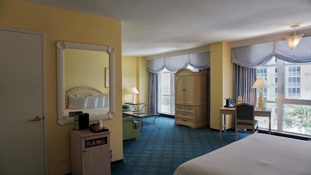 Miami Beach Resort 3 Miami Beach Resort 3