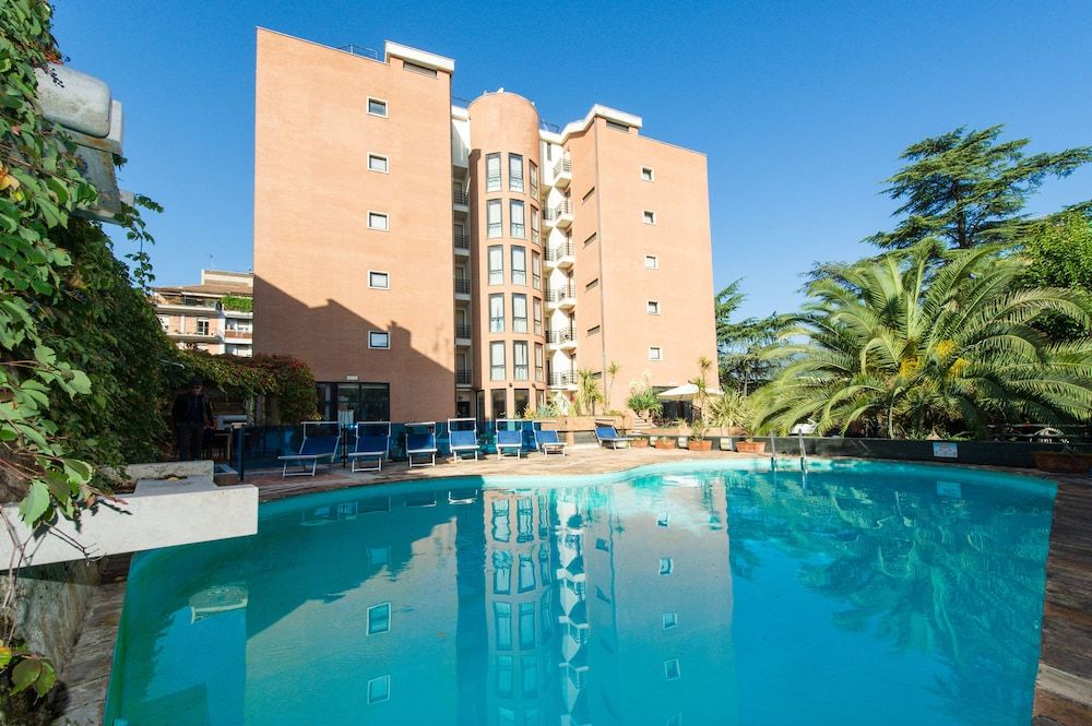 Hotel Michelangelo Palace 4 estrelas em Terni