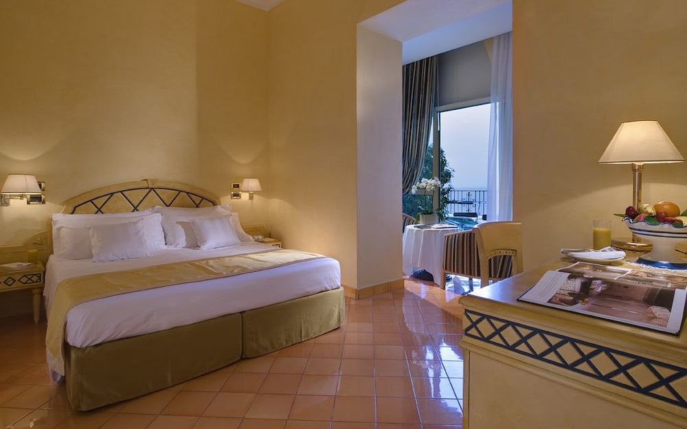 Miramare E Castello Hotel 3