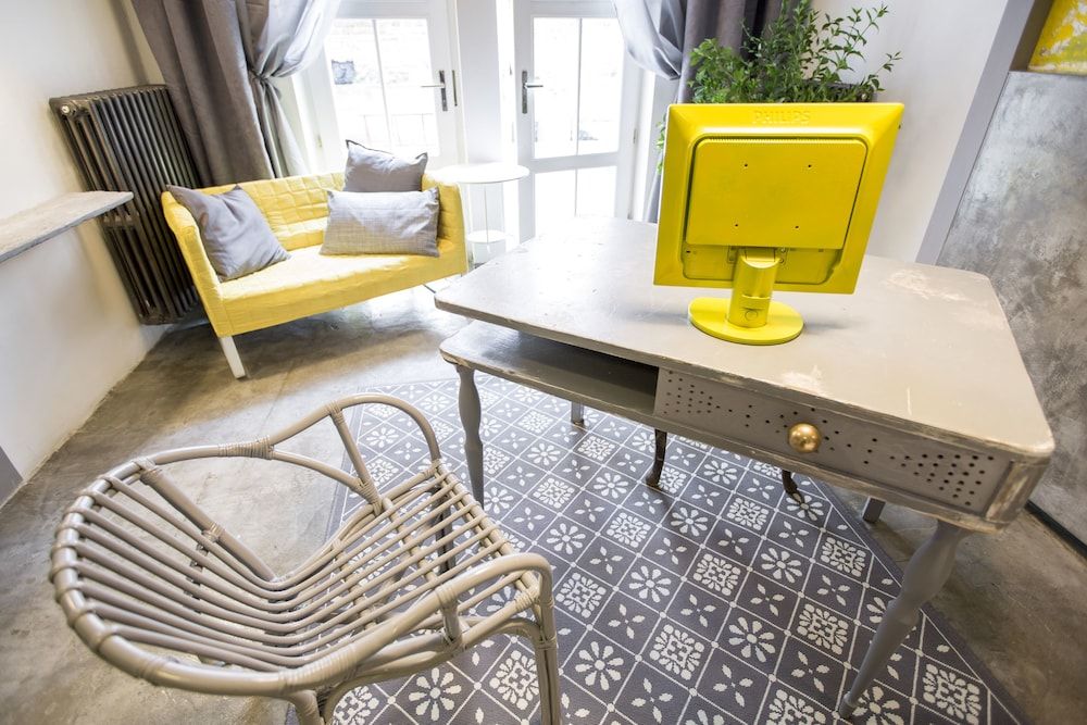 Miss Sophie's 2 Miss Sophie's 2