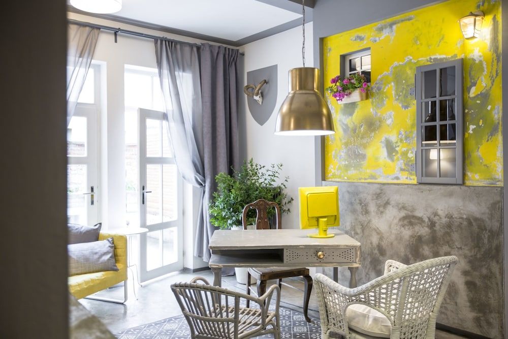 Miss Sophie's 3 Miss Sophie's 3