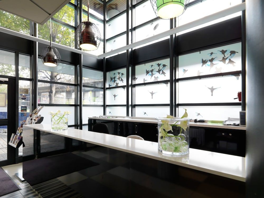 Hotel Reseda Paris 2