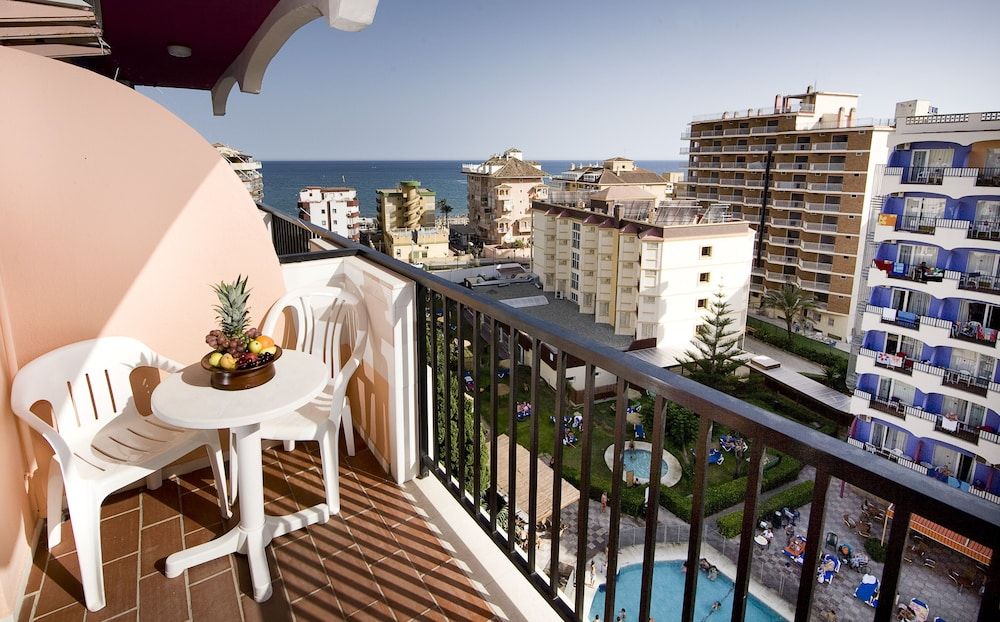 🏨 VACACIONES INOLVIDABLES EN EL CORAZON DE LA COSTA DEL SOL ☀️ Estancia desde 2 noches en Hotel 4* con desayuno a pocos metros del mar📍Fuengirola