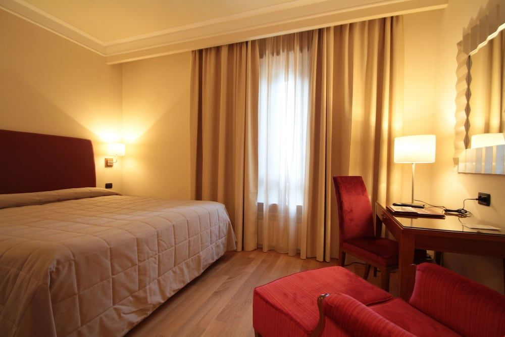 Monica Hotel Fiera 3 Monica Hotel Fiera 3