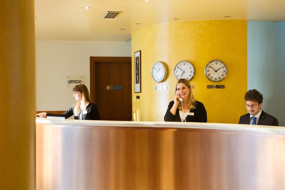 Hotel Montemezzi 3 Hotel Montemezzi 3