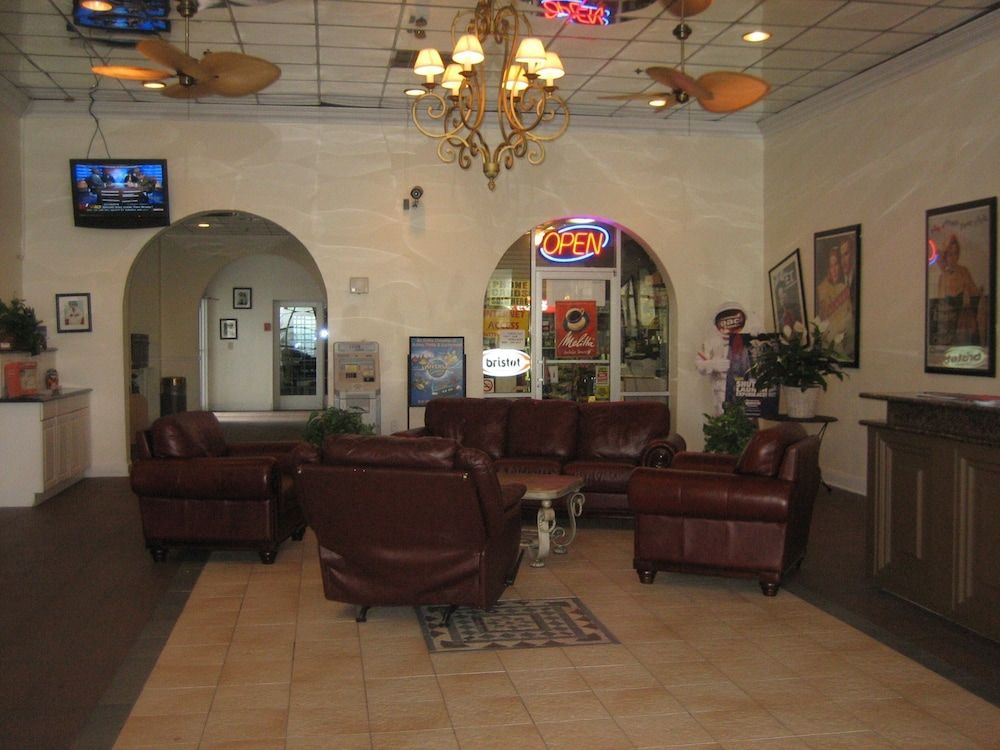 Monumental Movieland Hotel Orlando 2