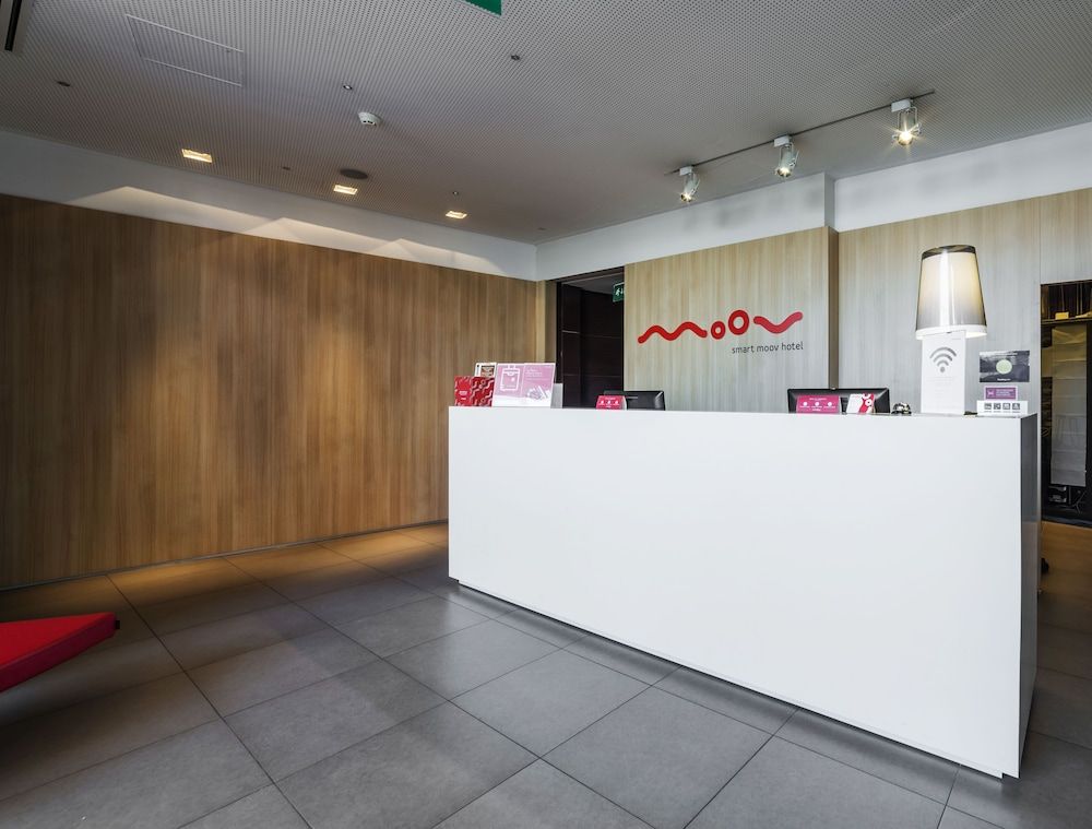 Moov Hotel Porto Centro 3