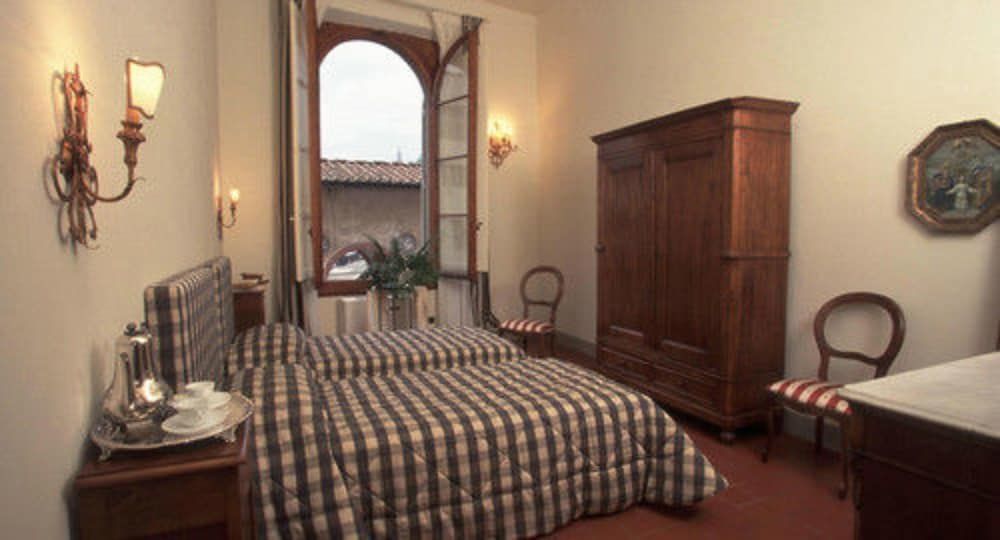 Palazzo dei Ciompi 1