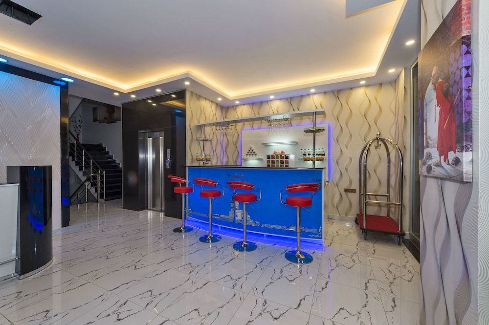 New My World Hotel 2 New My World Hotel 2