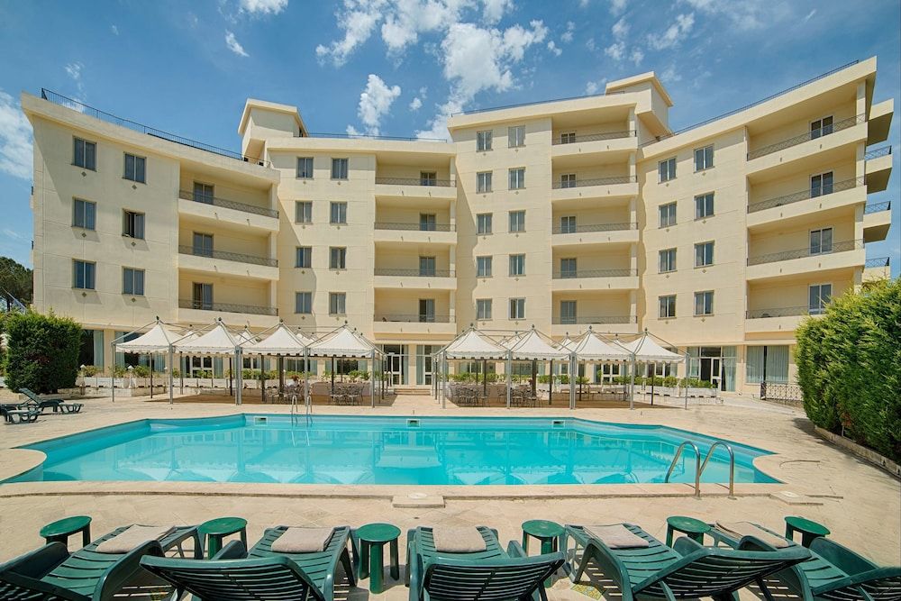 NH Caltagirone Villa San Mauro 4 estrelas em Caltagirone