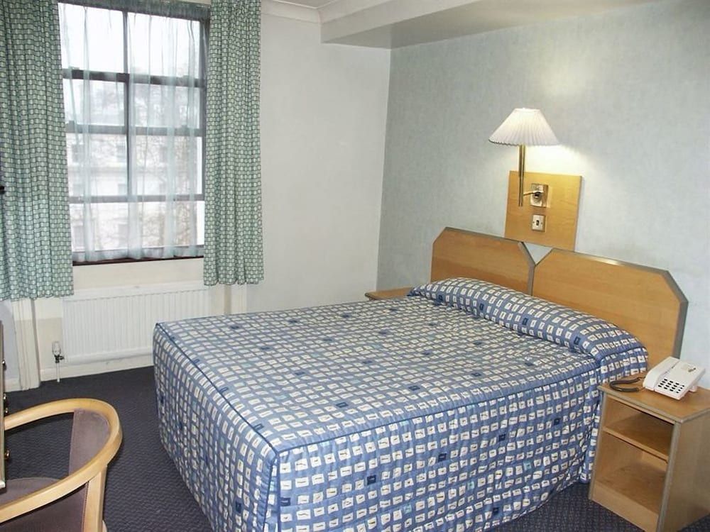 Norfolk Plaza Hotel 3 Norfolk Plaza Hotel 3