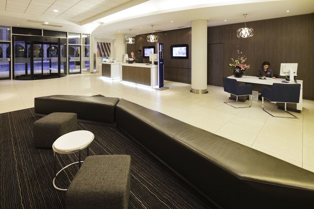 Novotel London City South 2 Novotel London City South 2