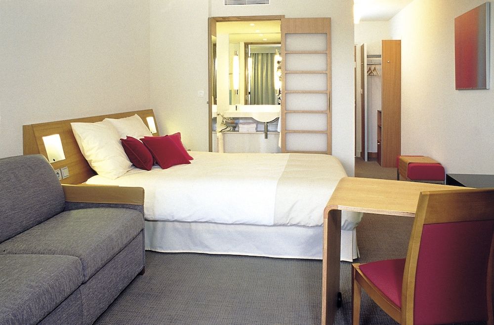 Novotel London ExCeL 3