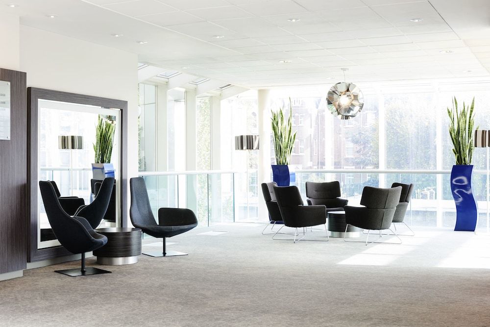 Novotel London West 3
