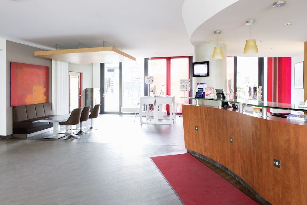 Novotel Suites Berlin City Potsdamer Platz 2 Novotel Suites Berlin City Potsdamer Platz 2
