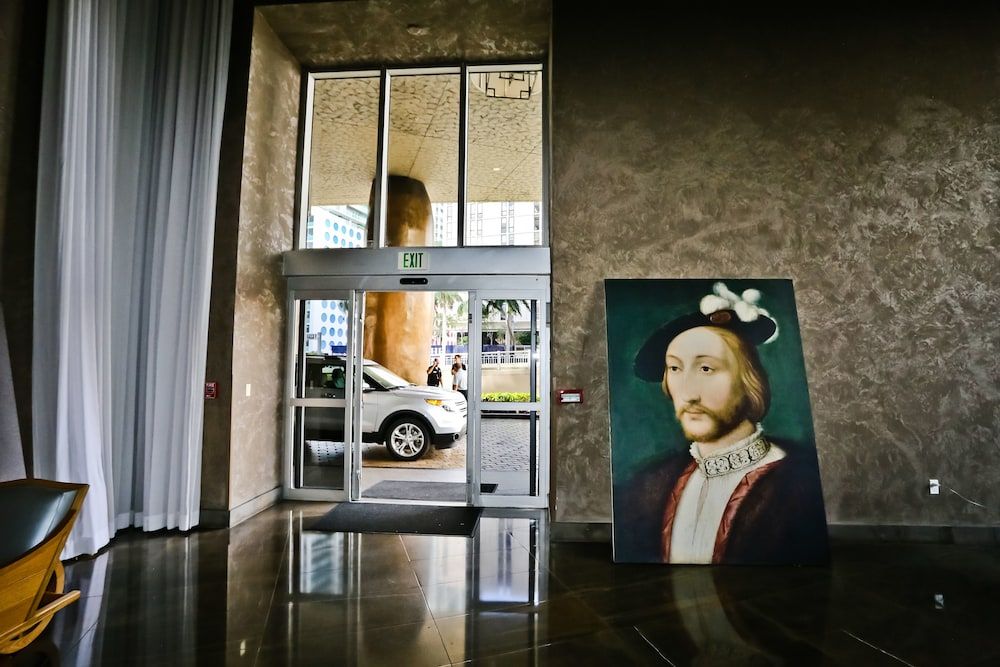 Nuovo Miami Apartments at Icon Brickell 3