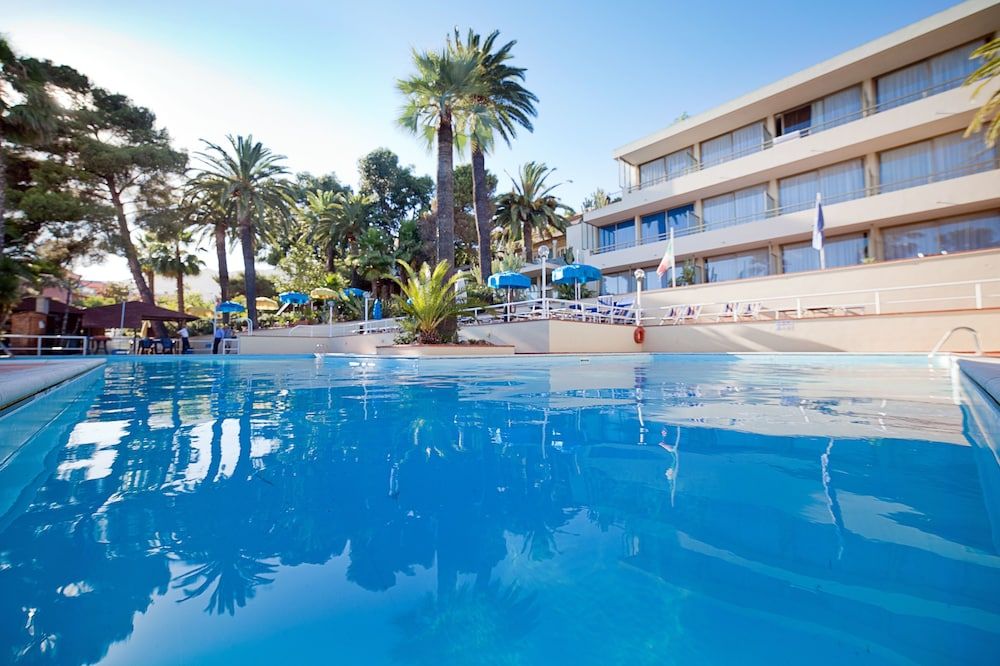 Nyala Suite Hotel Sanremo 1