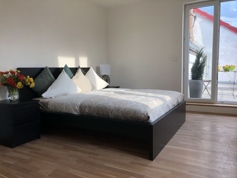 On the Top Apartments 2