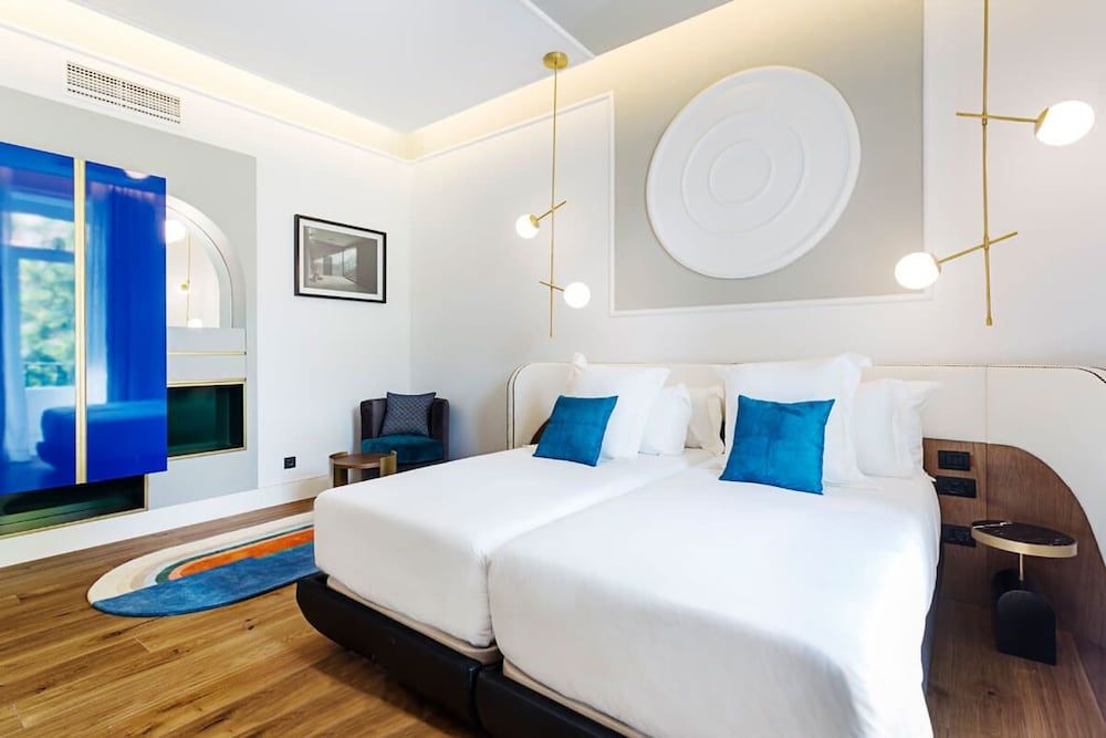 One Shot Fortuny 07 1