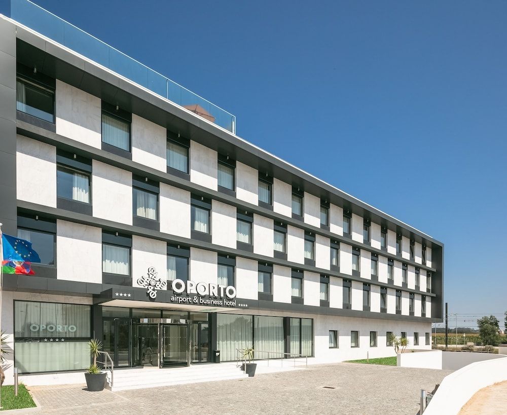 Oporto Airport & Business Hotel 4 estrelas em Maia