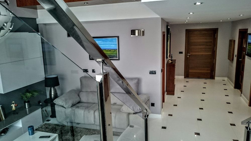 Orange Tree's House 2