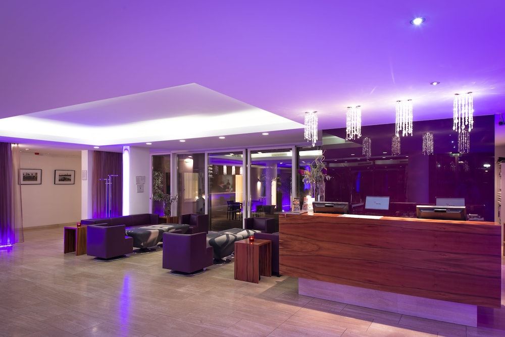 Pakat Suites Hotel 3