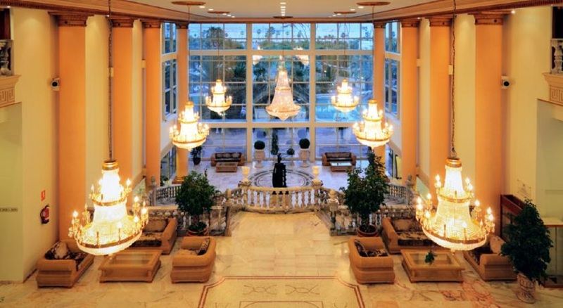 Palas Pineda 3 Palas Pineda 3