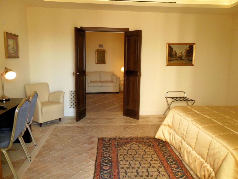 Palazzo Viceconte 1
