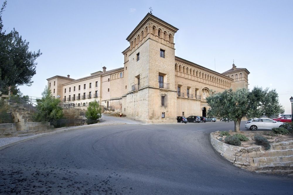 Parador De Alcaniz Teruel 4 estrellas en Alcañiz