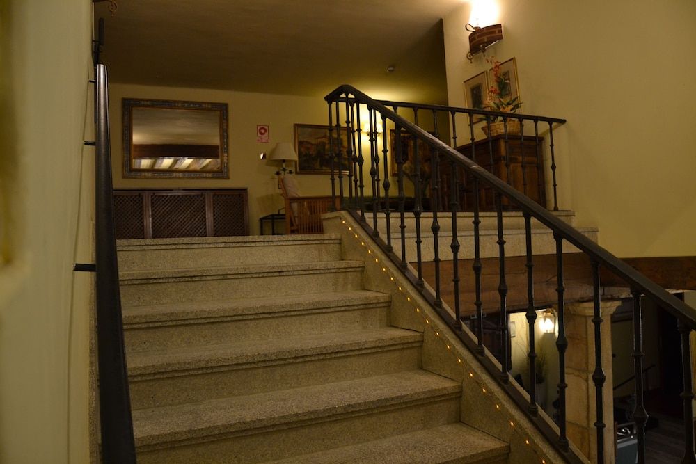 Parador De Benavente Zamora 2