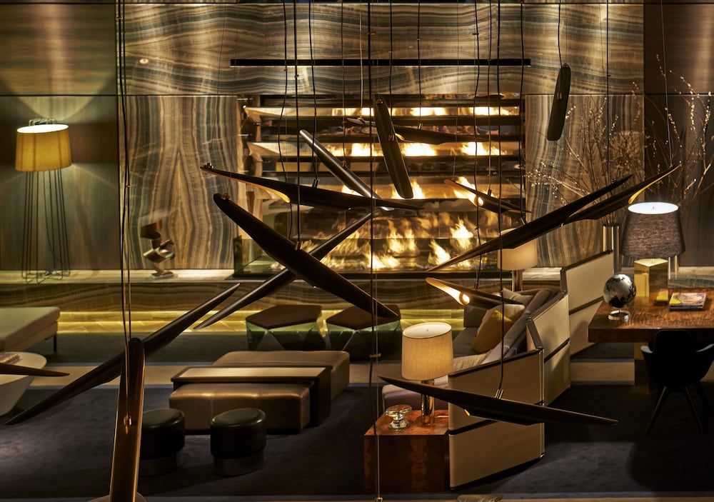 Paramount Times Square 3 Paramount Times Square 3