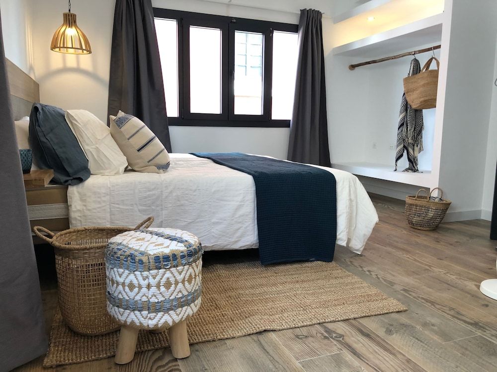 Pardela Menorca 3 estrellas en Es Castell