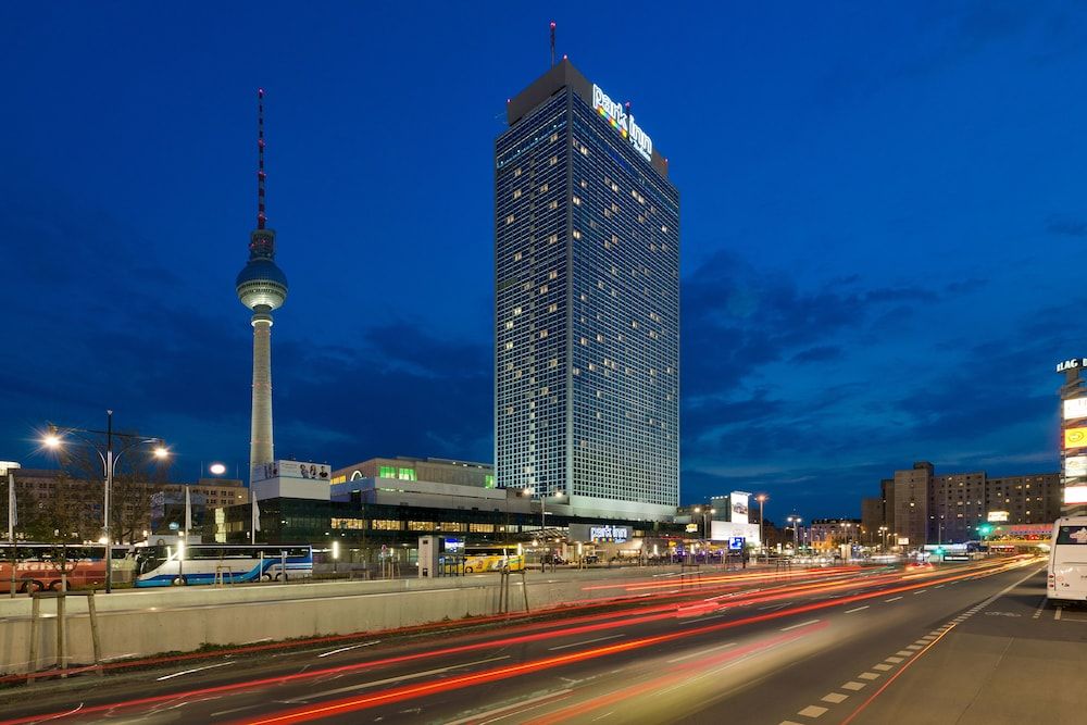 Park Inn by Radisson Berlin Alexanderplatz 4 estrelas em Berlim