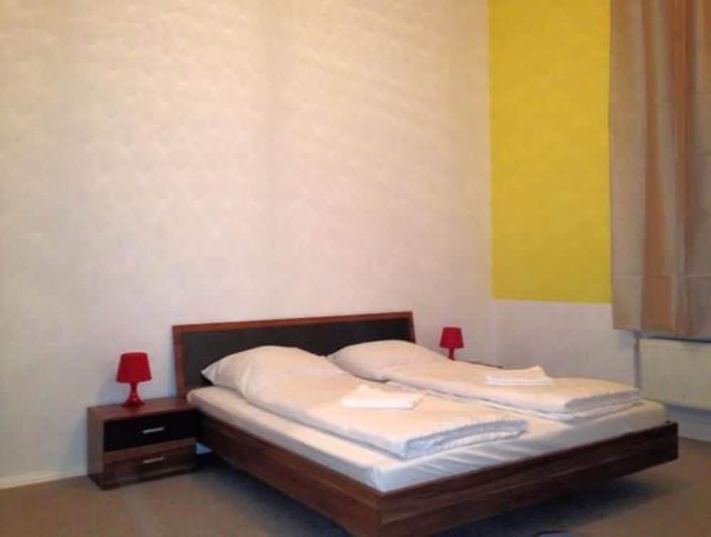 PENSION 1 3 PENSION 1 3