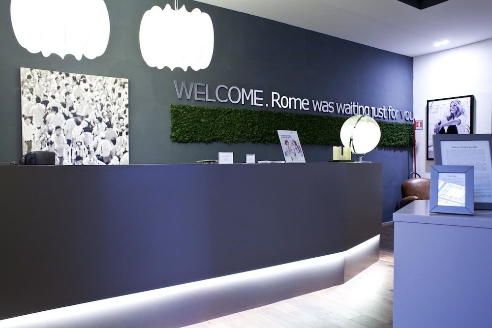 Piazza Farnese Luxury Suites 3